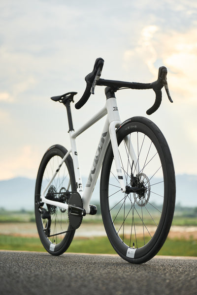 【NEW】VOOK V8 輕量碟煞公路車【高性能款】