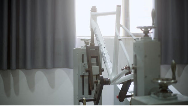 【NEW】VOOK V8 輕量碟煞公路車【高性能款】