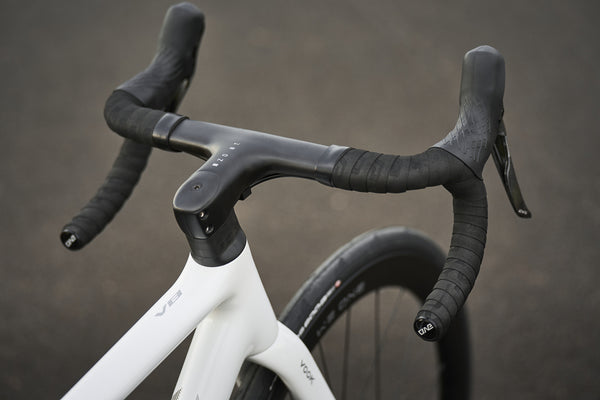 【NEW】VOOK V8 輕量碟煞公路車【高性能款】