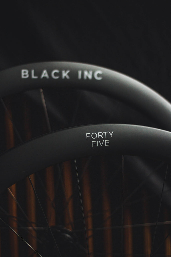 Black Inc FORTY FIVE Team Edition 碳纖維公路車輪組– CHRIS CYCLE